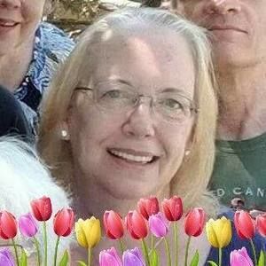 Meet your Posher, Loretta